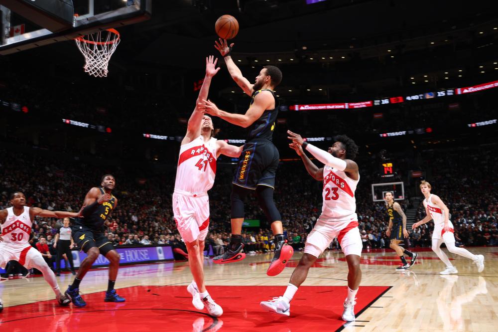 球总决赛中 球总决赛中