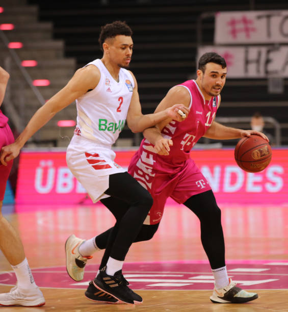 主力缺席的 主力缺席的