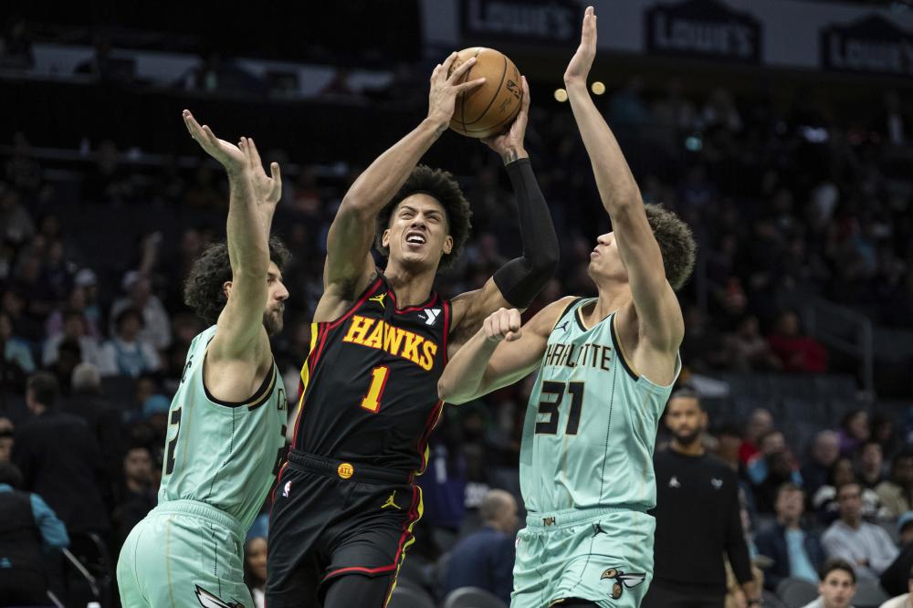 我们期待她 我们期待她