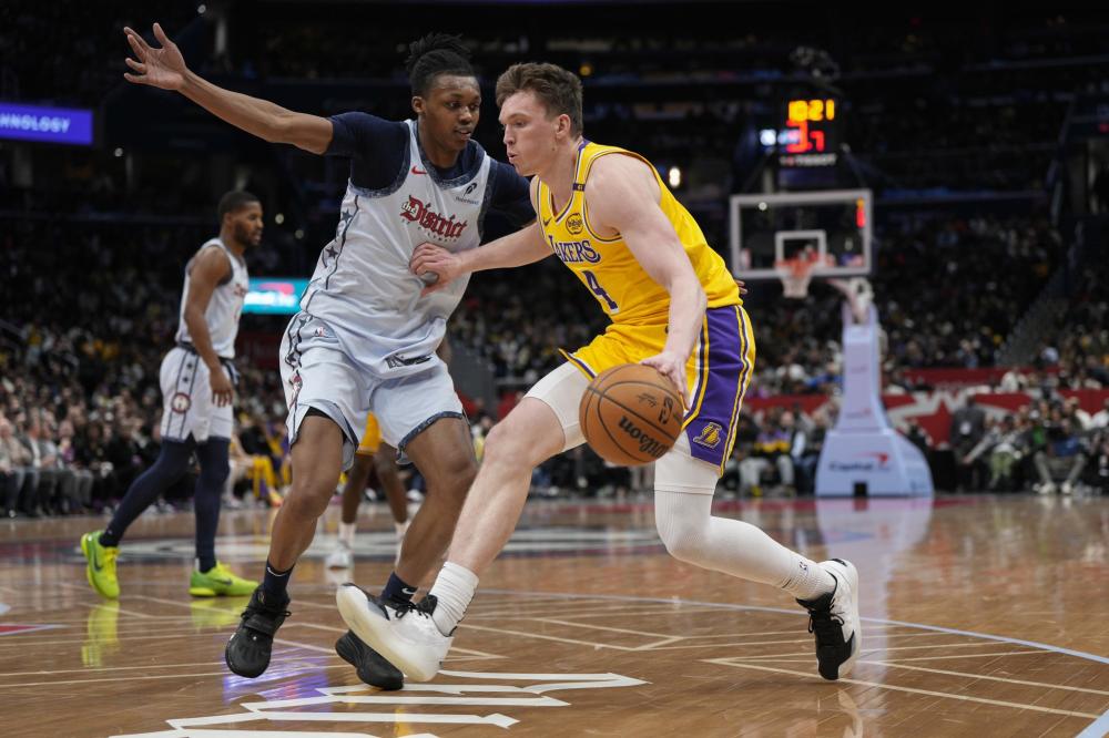 通过对冰球 通过对冰球